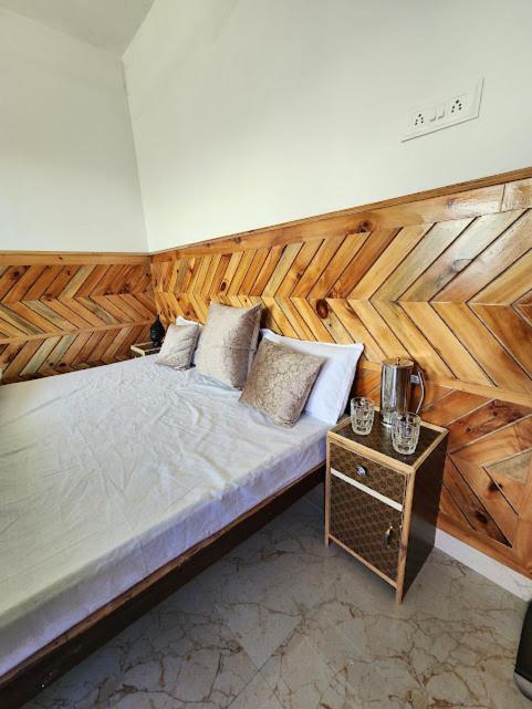 Safarnama Retreat Homestay - All Rooms With Mountain View Kalpa Bagian luar foto